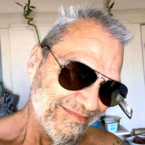 NWT Massini mirror sunglasses